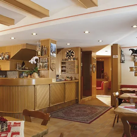 Hotel Hotel Corona