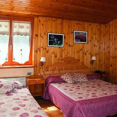 Hotel Corona 3*